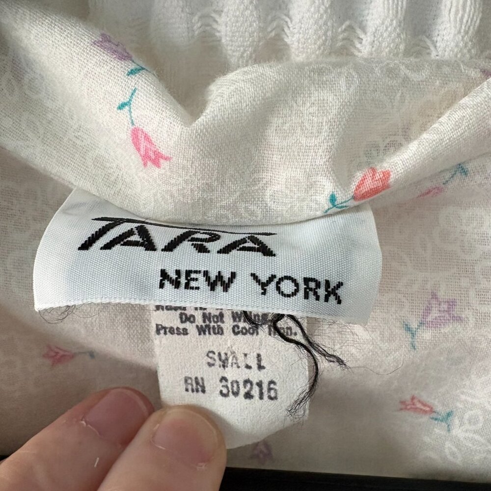 Vintage Tara New York cotton blend floral print demure dressing gown size small - Picture 6 of 7